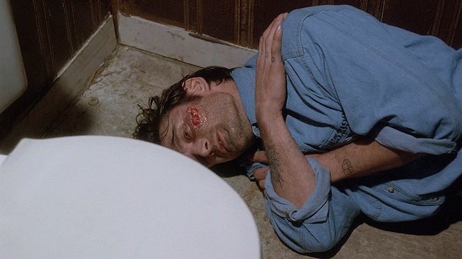 The X-Files - Contamination - Film - John Tench