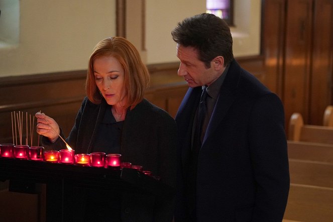 The X-Files - Nothing Lasts Forever - Van film - Gillian Anderson, David Duchovny