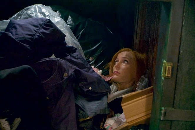 The X-Files - Season 11 - Nothing Lasts Forever - Photos - Gillian Anderson