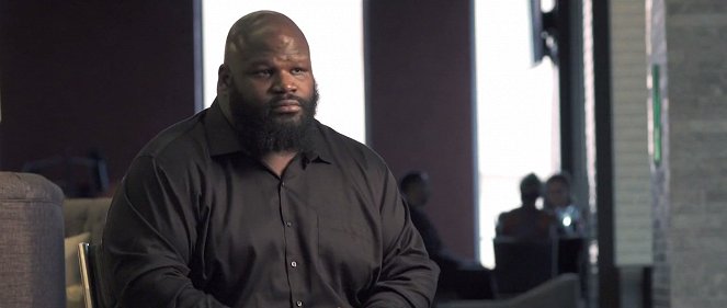 Born Strong - De la película - Mark Henry