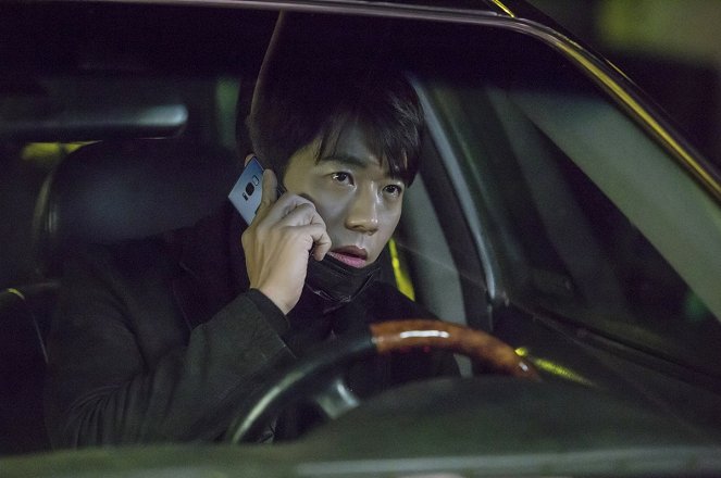 Season 2 - Sang-woo Kwon