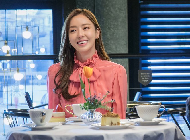 Churieui yeowang - Season 2 - De la película - Da-hee Lee