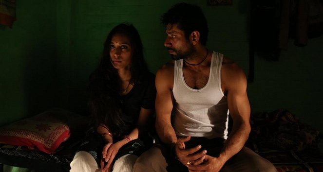 Mukkabaaz - Filmfotók - Zoya Hussain, Vineet Kumar Singh