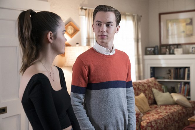 The Fosters - Giving Up the Ghost - Filmfotók - Maia Mitchell, Hayden Byerly