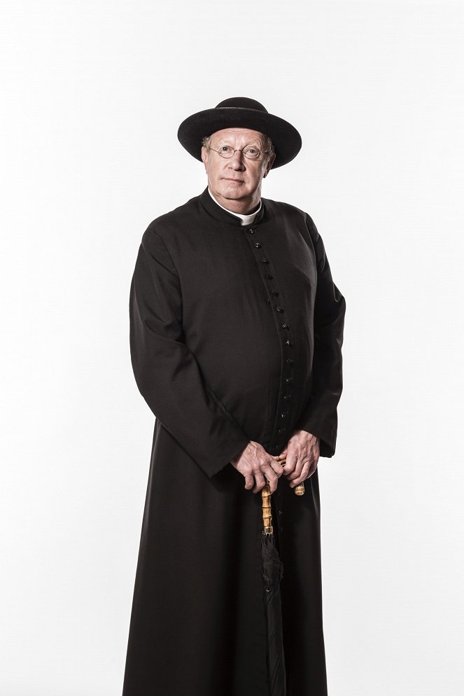 Father Brown - Season 6 - Promoción - Mark Williams