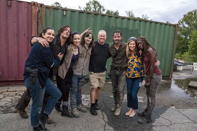 The Walking Dead - Honor - Making of - Alanna Masterson, Norman Reedus, Christian Serratos, Chandler Riggs, Andrew Lincoln, Danai Gurira