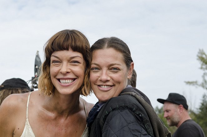 Walking Dead - Season 8 - Eksyneet ja ryöstäjät - Kuvat kuvauksista - Pollyanna McIntosh, Sabrina Gennarino