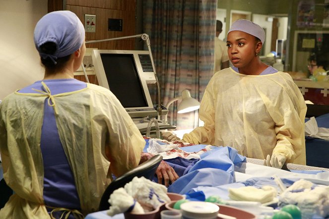 Grey's Anatomy - Season 12 - Things We Lost in the Fire - Photos - Jerrika Hinton
