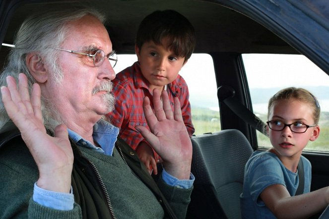 What We Did on Our Holiday - Van film - Billy Connolly, Bobby Smalldridge