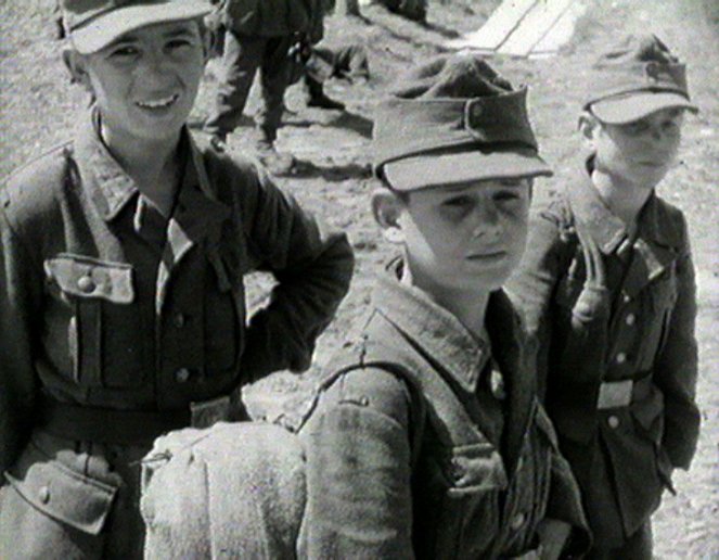 "Heil Hitler, Herr Lehrer" - Jugend unterm Hakenkreuz - Film