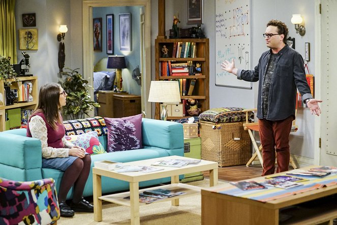 The Big Bang Theory - The Separation Triangulation - Photos - Mayim Bialik, Johnny Galecki