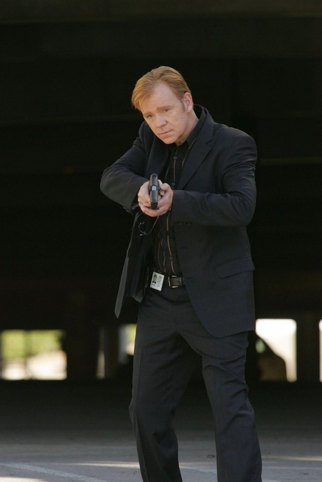 CSI: Kryminalne zagadki Miami - Nóż w plecy - Z filmu - David Caruso