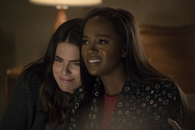 How to Get Away with Murder - The Day Before He Died - Kuvat elokuvasta - Karla Souza, Aja Naomi King