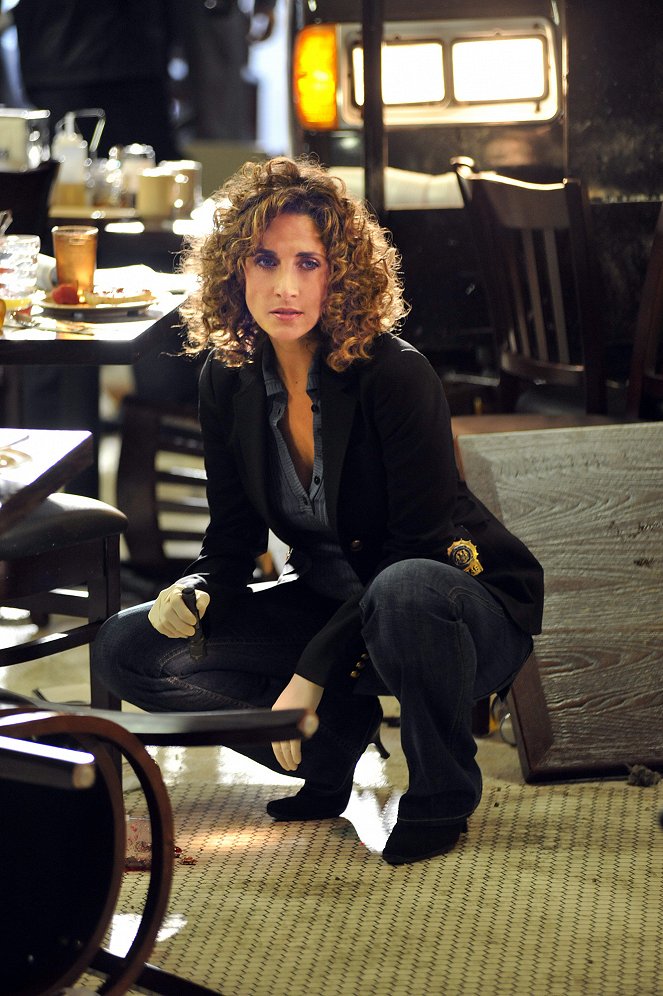 CSI: Nueva York - Pay Up - De la película - Melina Kanakaredes