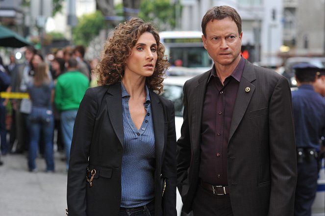 CSI: Kryminalne zagadki Nowego Jorku - Zapłata - Z filmu - Melina Kanakaredes, Gary Sinise
