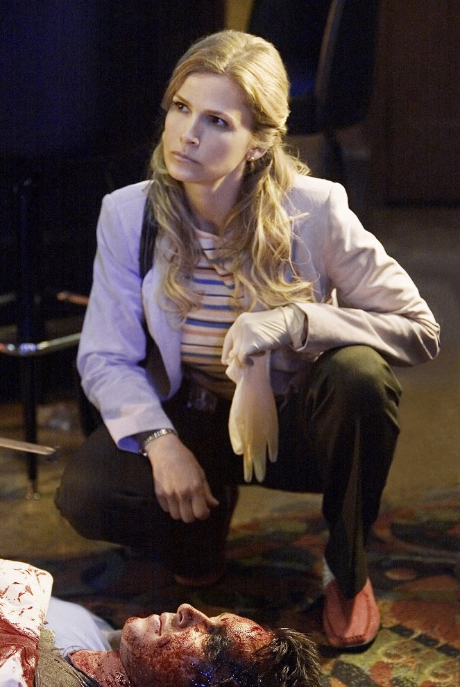 Closer - Season 1 - Batter Up - Photos - Kyra Sedgwick