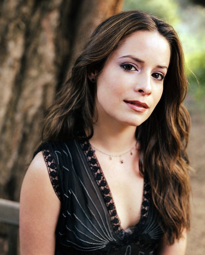 Charmed - Promo - Holly Marie Combs