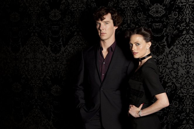 Sherlock - Werbefoto - Benedict Cumberbatch, Lara Pulver