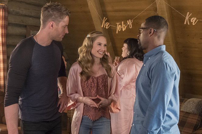 This Is Us - The Wedding - Photos - Justin Hartley, Alexandra Breckenridge, Sterling K. Brown