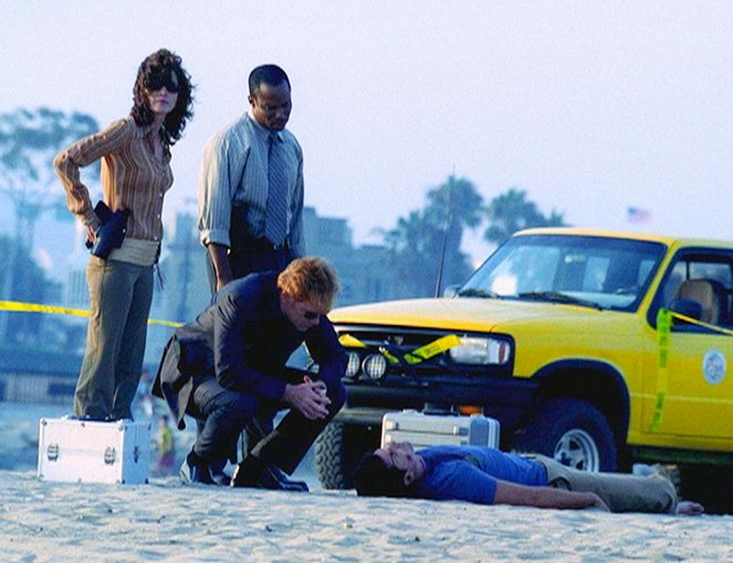 CSI: Miami - Season 1 - Ein verhängnisvolles Angebot - Filmfotos - David Caruso