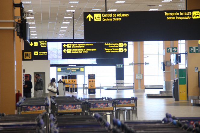 Airport Security: Peru - Filmfotos