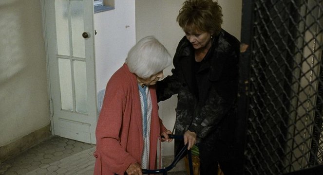 Moje matka a další cvoci v rodině - Z filmu - Danuta Szaflarska, Juli Básti