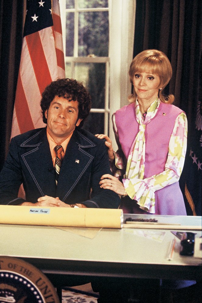 The Brady Bunch in the White House - Promokuvat - Gary Cole, Shelley Long