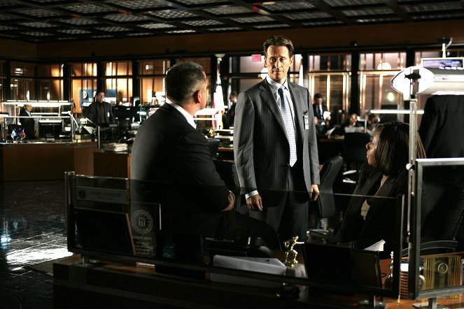 Without a Trace - Season 7 - Closure - Photos