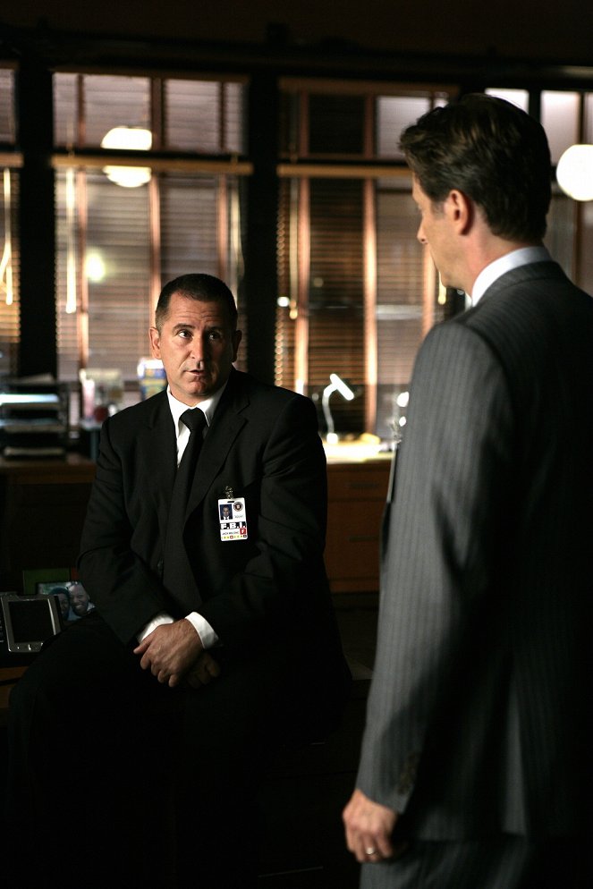 Without a Trace - Closure - Photos - Anthony LaPaglia