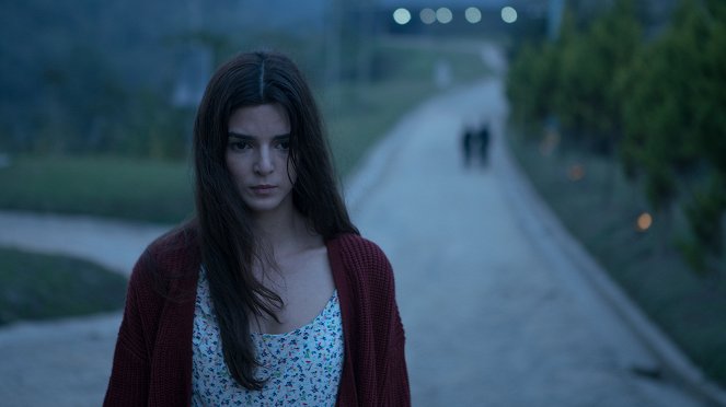 Órbita 9 - Film - Clara Lago