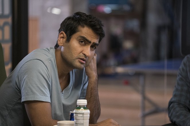 Silicon Valley - Grow Fast or Die Slow - Photos - Kumail Nanjiani