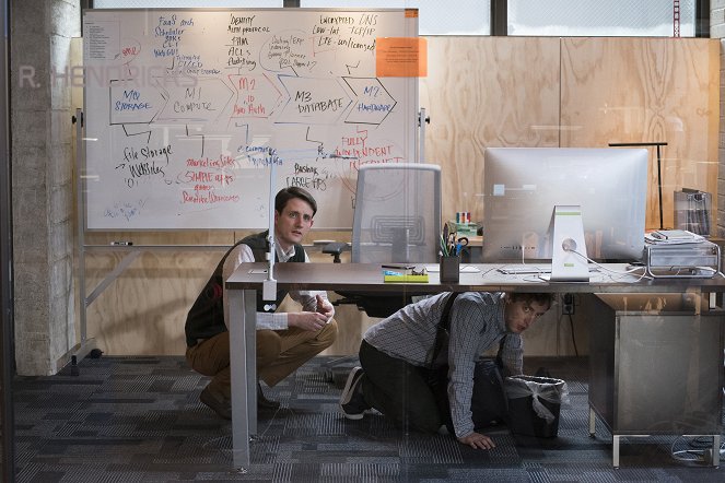 Silicon Valley - Grow Fast or Die Slow - Photos - Zach Woods, Thomas Middleditch
