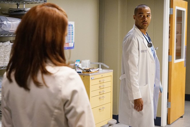 Grey's Anatomy - Unbreak My Heart - Photos - Jesse Williams