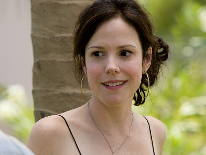 Weeds - Go - Photos - Mary-Louise Parker