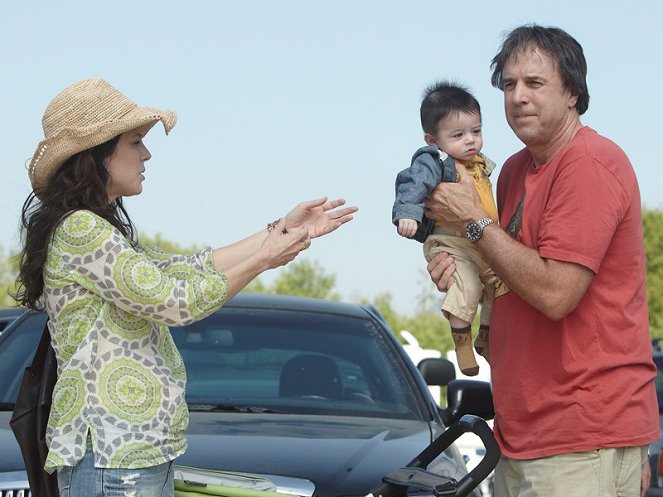 Weeds - Pinwheels and Whirligigs - Filmfotos - Mary-Louise Parker, Kevin Nealon