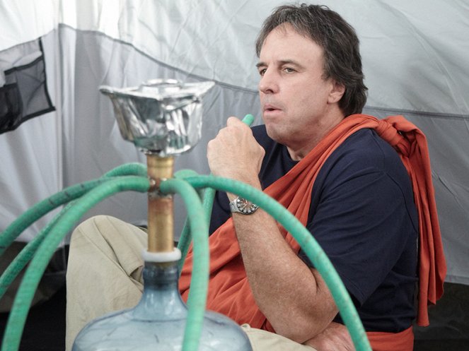 Weeds - To Moscow, and Quickly - De la película - Kevin Nealon