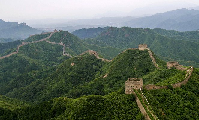 Im Flug über Chinas Große Mauer - Filmfotos