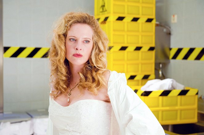 A férfi a legjobb orvosság - Season 3 - Skandal! Hochzeitsnacht zu dritt - Teil 1 - Filmfotók - Diana Amft