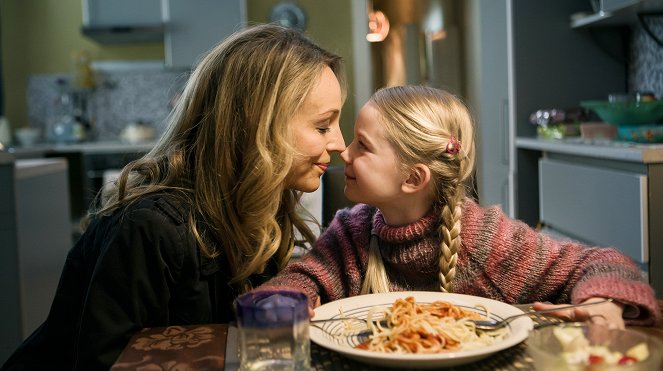 Das deutsche Kind - Photos - Petra Schmidt-Schaller, Malina Harbort