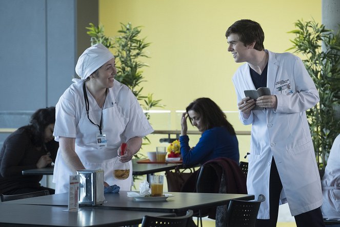 The Good Doctor - Smile - Photos - Freddie Highmore