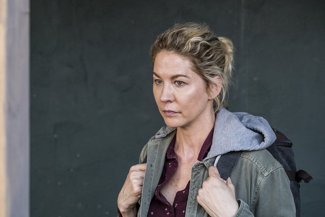 Fear the Walking Dead - Another Day in the Diamond - Van film - Jenna Elfman