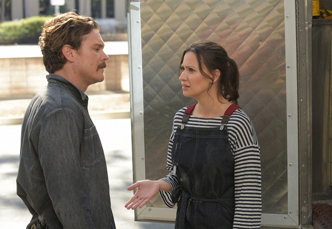 Lethal Weapon - The Old Couple - Photos - Clayne Crawford, Kristen Gutoskie
