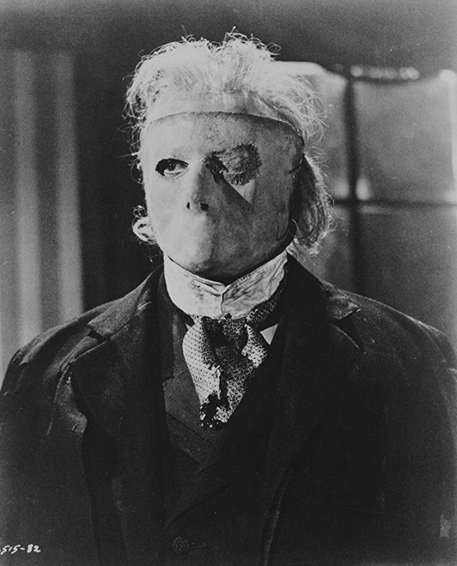 Das Phantom der Oper - Filmfotos - Herbert Lom