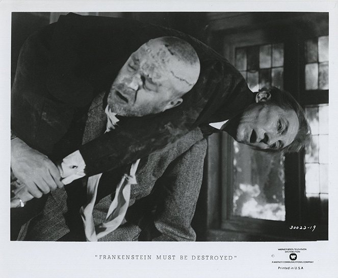 El cerebro de Frankenstein - Fotocromos - Freddie Jones, Peter Cushing