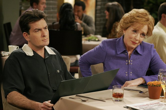 Two and a Half Men - Season 3 - Something Salted and Twisted - Photos