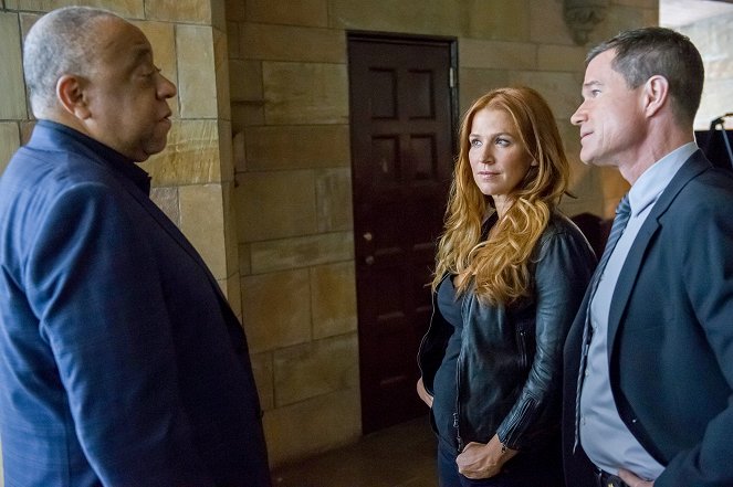 Unforgettable - Season 4 - Behind the Beat - Photos - Barry Shabaka Henley, Poppy Montgomery, Dylan Walsh