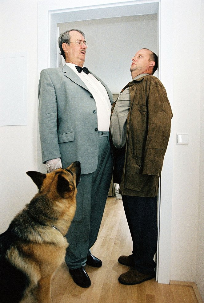 Rex felügyelő - Szőke, gazdag és halott - Filmfotók - Rhett Butler a kutya, Gerhard Zemann, Martin Weinek