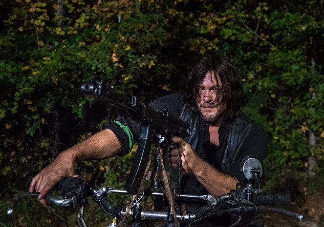 The Walking Dead - Do Not Send Us Astray - Photos - Norman Reedus