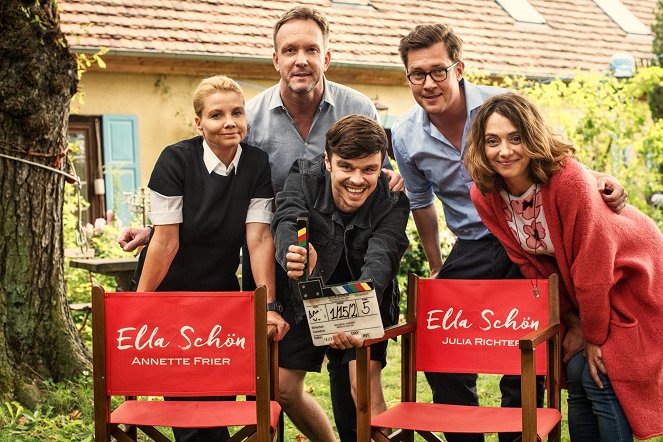 Ella Schön - Season 1 - Das Ding mit der Liebe - Photos - Annette Frier, Maurice Hübner, Julia Richter