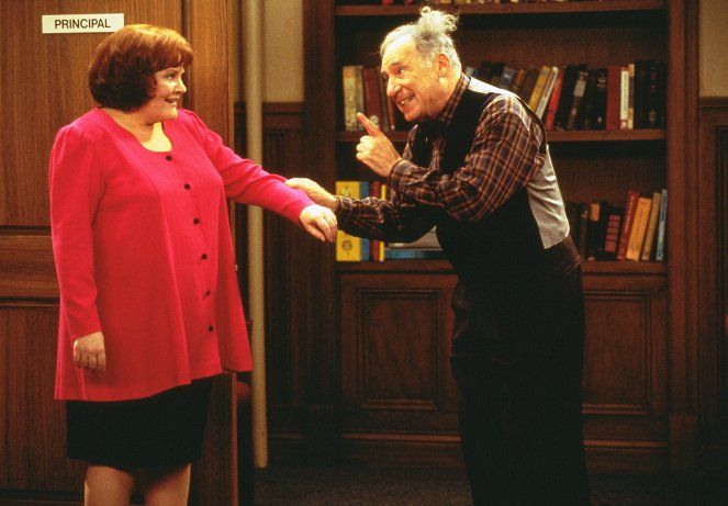 Mad About You - Season 7 - Uncle Phil Goes Back to High School - Photos - Edie McClurg, Mel Brooks